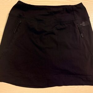 The North Face Women's Skort in Black Size S